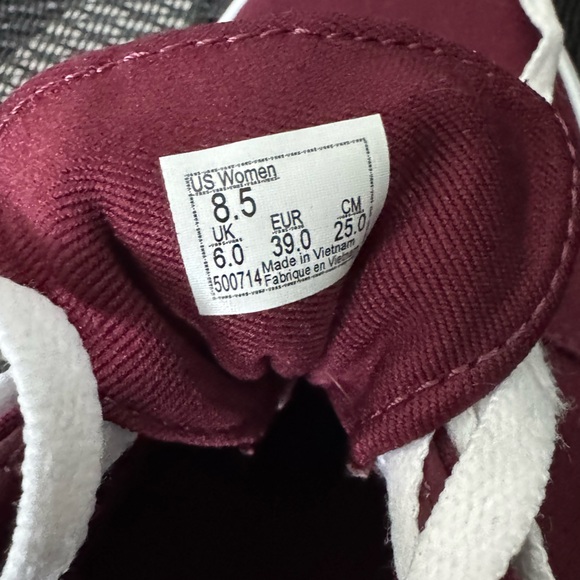 Vans Old Skool Burgundy Sneakers Women’s Size 8.5 Like New - Picture 8 of 8